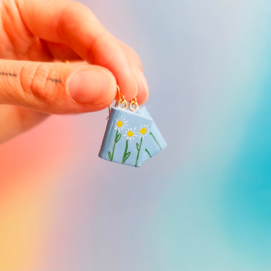 Daisy Book - Dangle Earrings